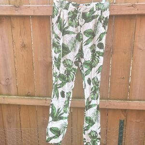 Green Leaf Pattern Pants